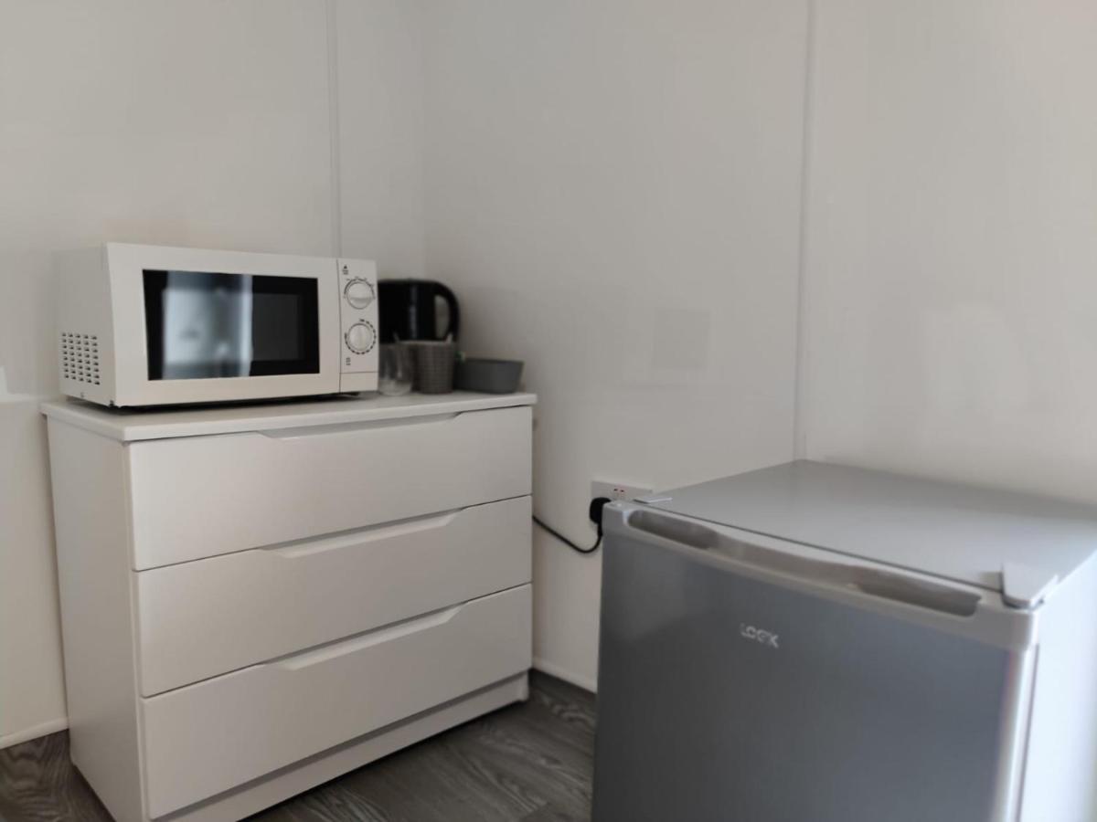 Double Ensuite Rooms สวอนซี ภายนอก รูปภาพ