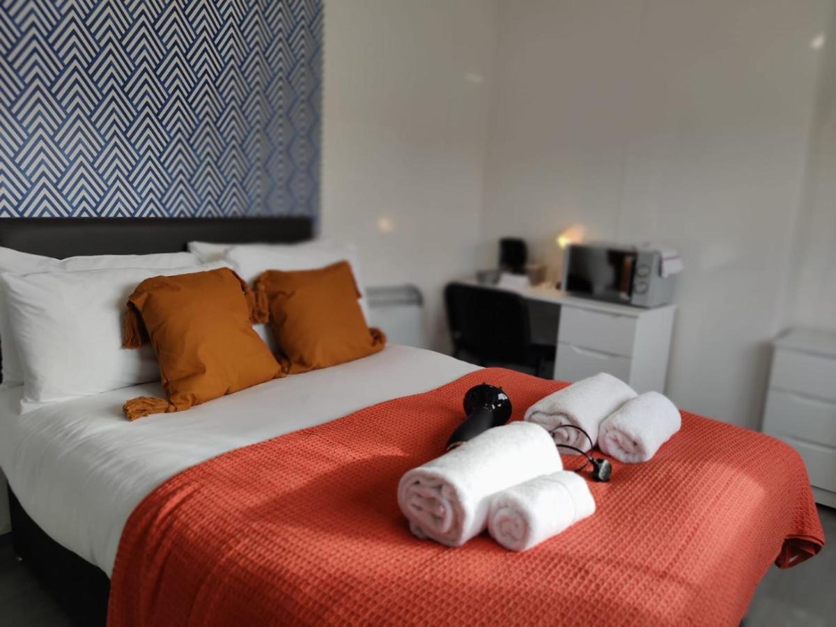 Double Ensuite Rooms สวอนซี ภายนอก รูปภาพ