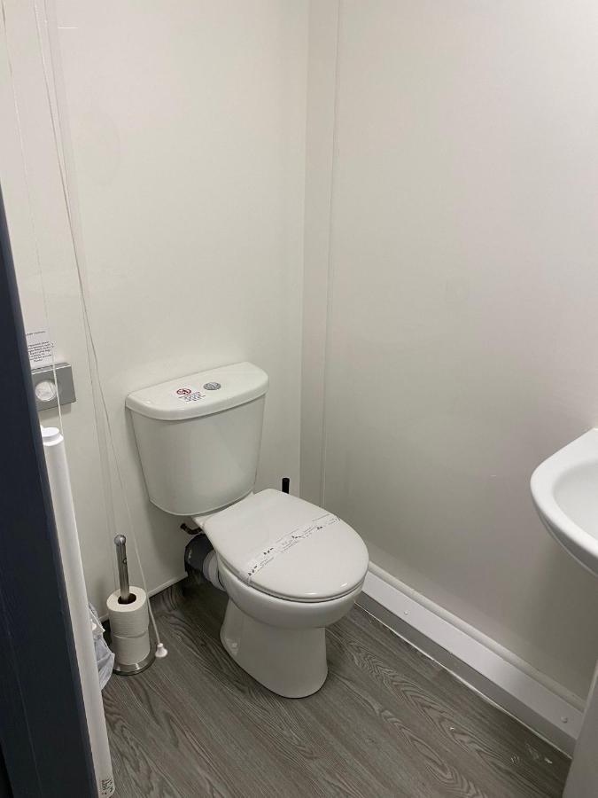 Double Ensuite Rooms สวอนซี ภายนอก รูปภาพ