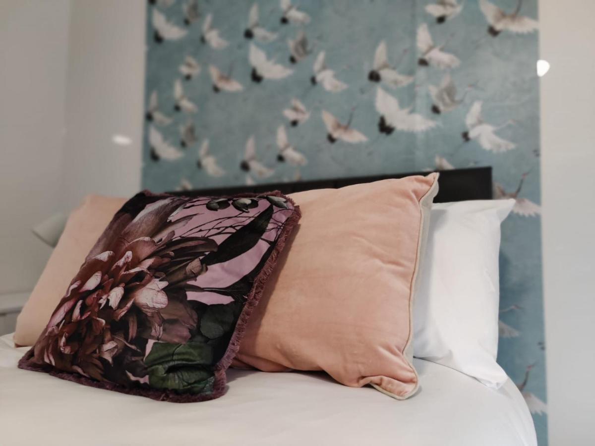 Double Ensuite Rooms สวอนซี ภายนอก รูปภาพ